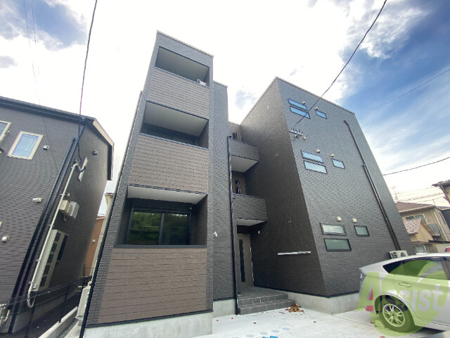 建物外観　仙台市若林区東新丁「ＲＥＧＡＬＥＳＴ保春院」