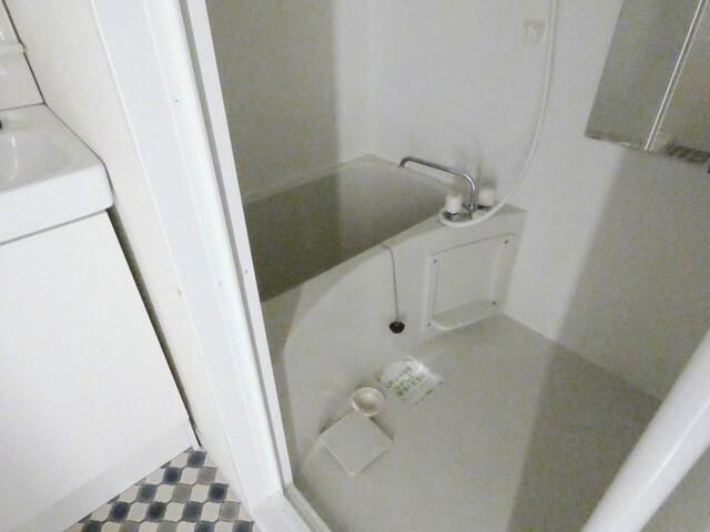 バス・シャワールーム　日々の暮らしに欠かせないお風呂です