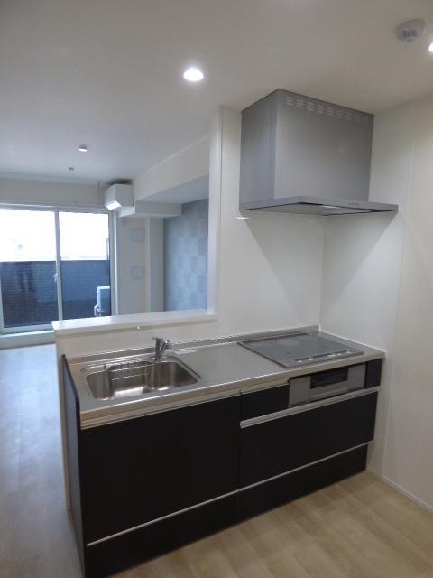 キッチン　IH3口コンロ♪※同物件別部屋