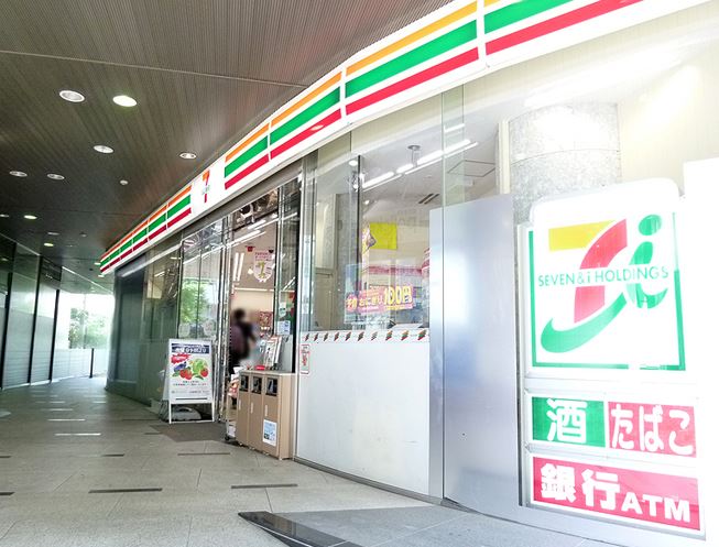 コンビニ　セブンイレブン 目黒駅東口店（コンビニ）まで211m