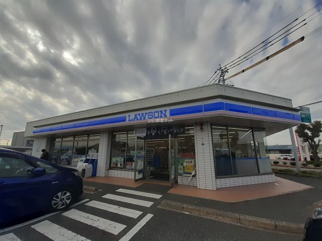 コンビニ　ローソン 熊本インター北店（コンビニ）まで1003m