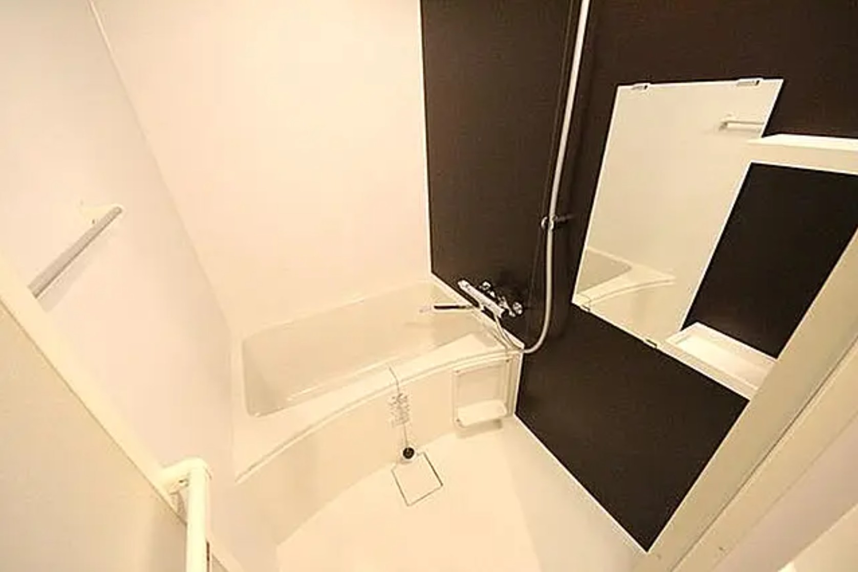 バス・シャワールーム　風呂
