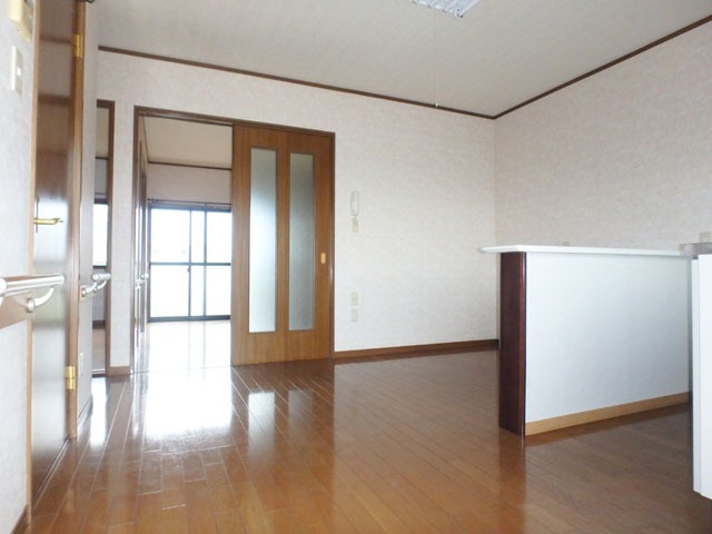 居室・リビング　８帖のＬＤＫ！（イメージ）