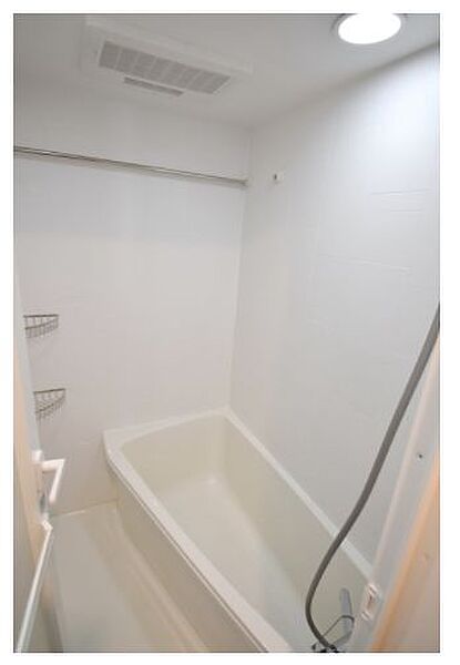 バス・シャワールーム　弊社は都内全域の物件をご紹介可能です！