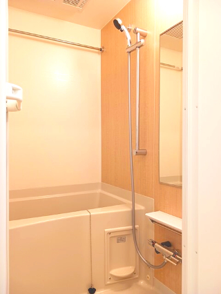 バス・シャワールーム　風呂