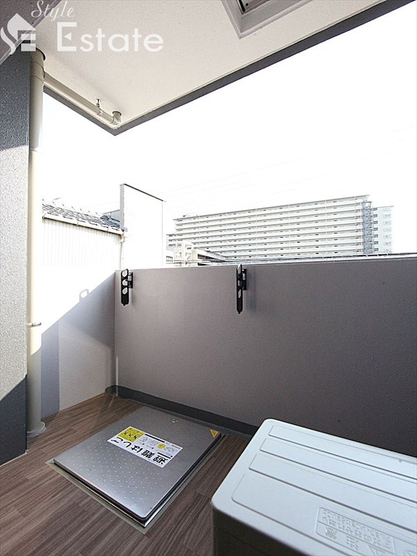 バルコニー　バルコニー