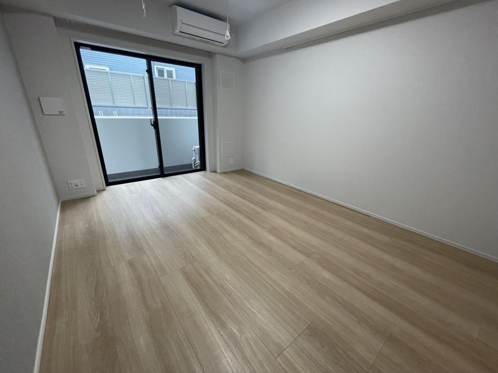 居室・リビング　※全て別号室のお写真。内装等参考にしてください。