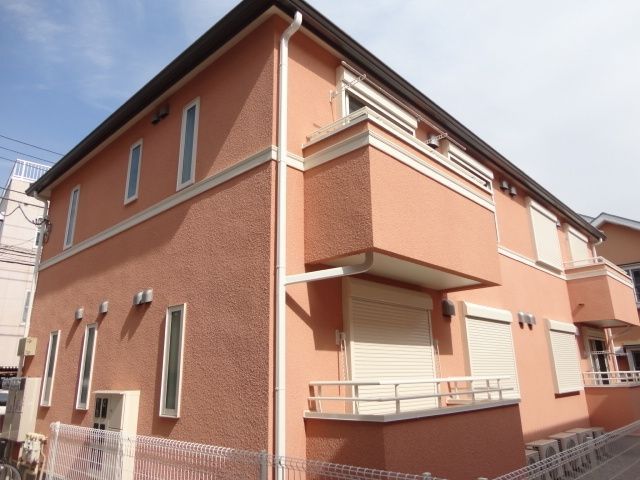 建物外観　２０１３年２月築