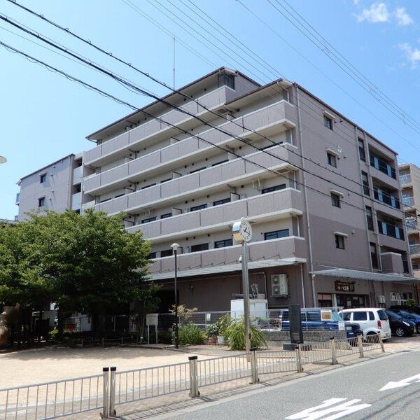 建物外観　建物外観を気になさる方へ、見た目の良い物件です