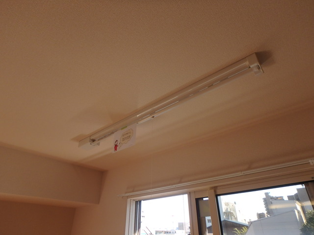 その他設備　室内物干し