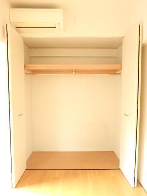 収納　クローゼット