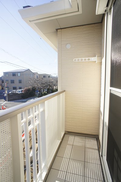 バルコニー　南西向きバルコニーで洗濯を♪
