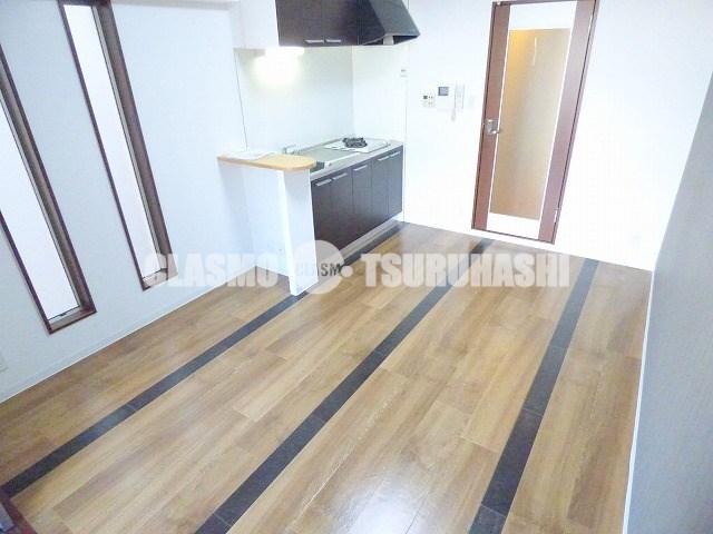 居室・リビング　開放感溢れる広々としたお部屋です♪