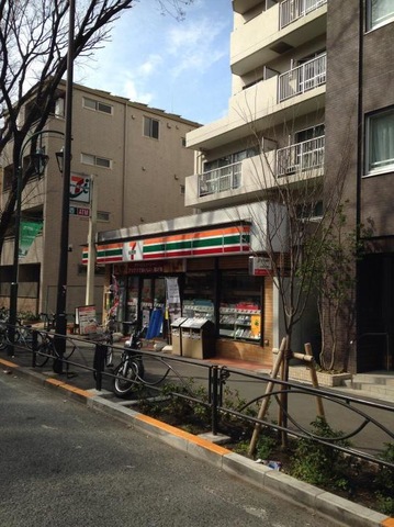 コンビニ　セブンイレブン上北沢5丁目店（コンビニ）まで337m