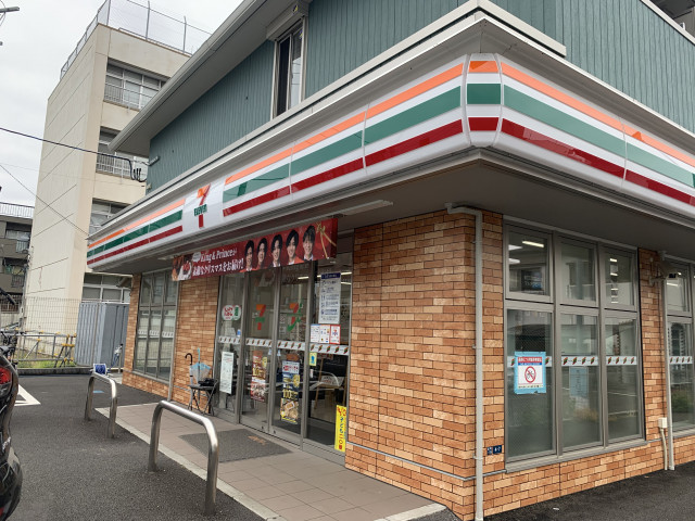 コンビニ　セブンーイレブン仙台宮千代１丁目店（コンビニ）まで200m