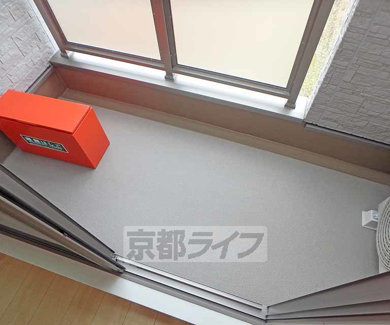 バルコニー　風通りの良いバルコニーです。