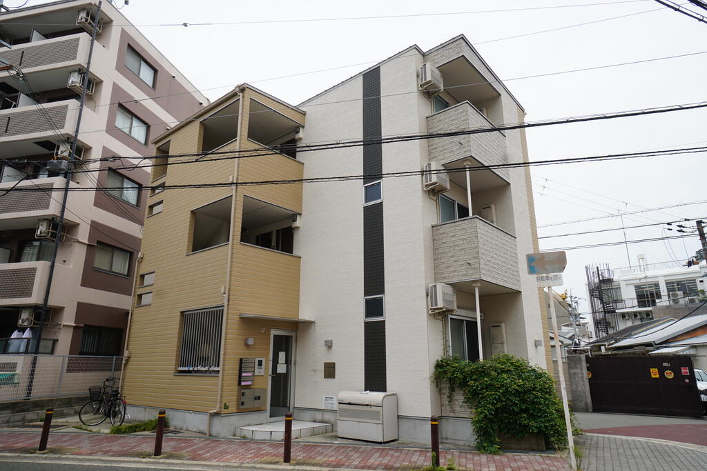 建物外観　☆仲介手数料不要です！☆お気軽にお問い合わせください♪