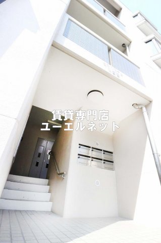 建物外観　シンプルで洗練されたデザインが毎日の暮らしに心地よさをプラス