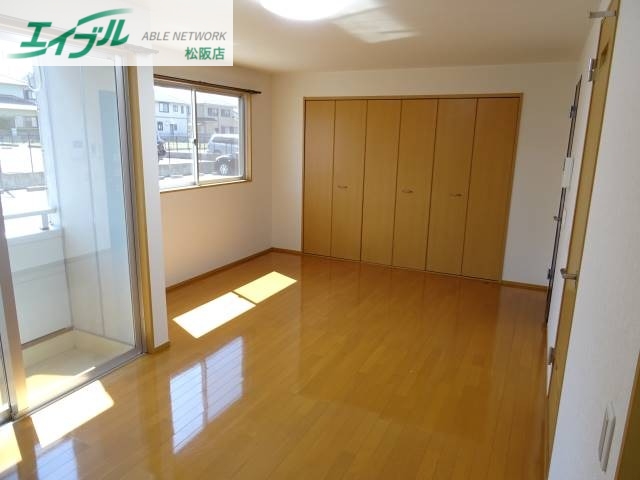 居室・リビング　※同型別部屋写真