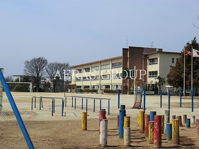 小学校　松戸市立栗ケ沢小学校（小学校）まで383m