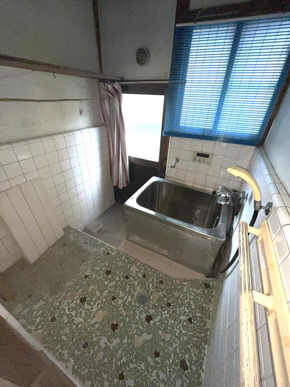 間々田戸建の風呂写真