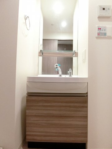 洗面設備　詳細は、RISUMO江坂本店→06-6155-7137まで♪