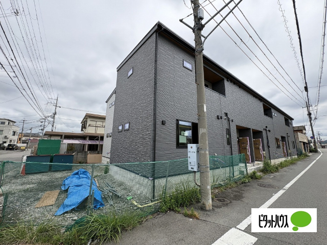 エントランス　建築中