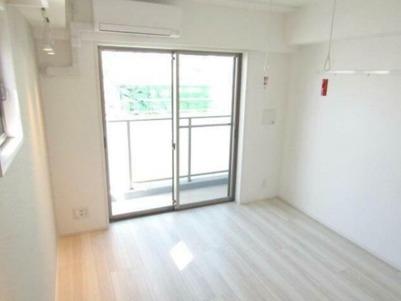 居室・リビング　別部屋参考写真