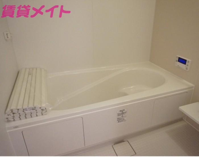 フローリド B棟の風呂写真