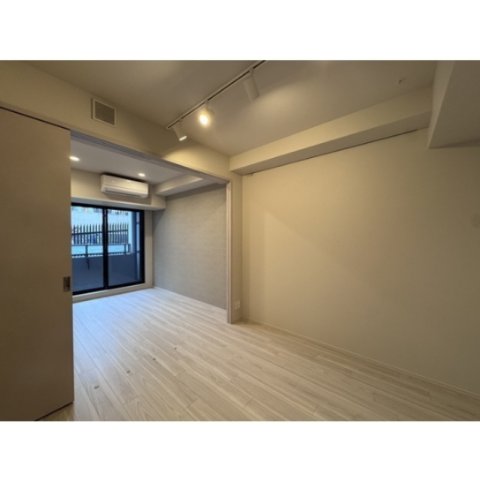 居室・リビング　別部屋参考写真