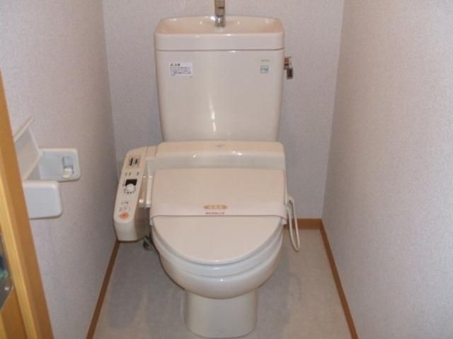 トイレ　★お部屋探しは株式会社タウンハウジング東京まで★