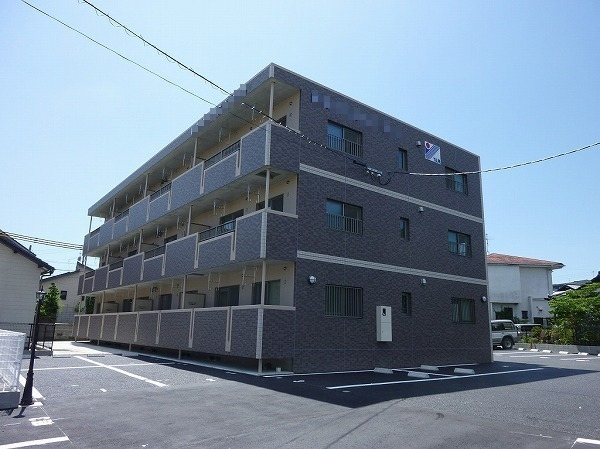 熊本市電健軍線 動植物園入口駅 徒歩4分 築16年