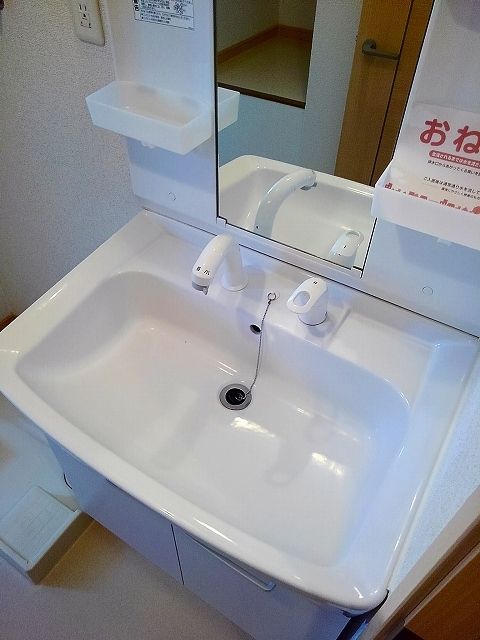 チェリーハイツIIの内装写真