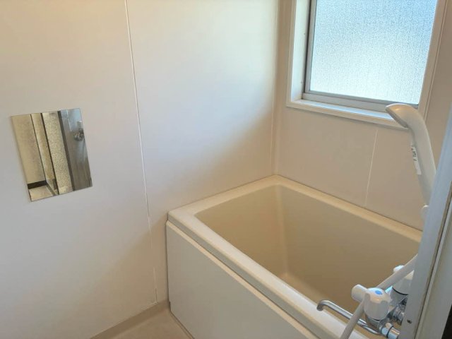 フォーブル若葉の風呂写真
