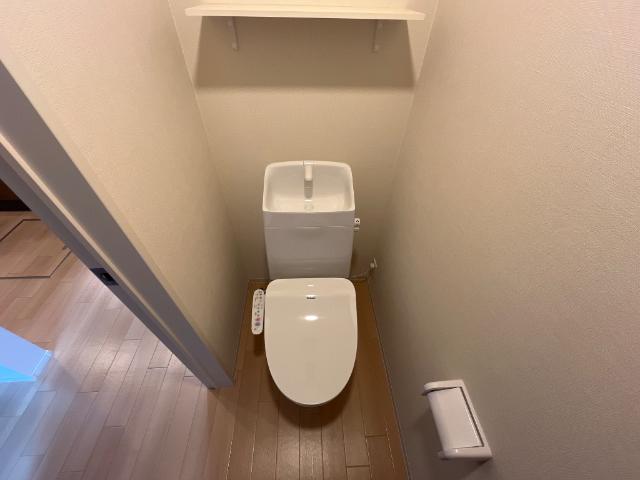 トイレ　シャワー付トイレ