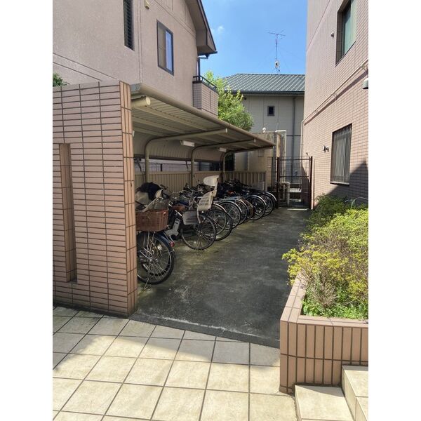 名鉄河和線 知多半田駅 徒歩15分 7階建 築22年の外観写真
