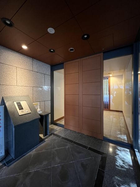 ＪＲ山手線 恵比寿駅 徒歩5分 12階建 築22年の外観写真