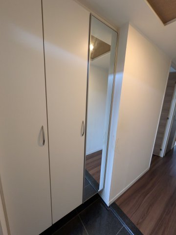 玄関　落ち着いた玄関です