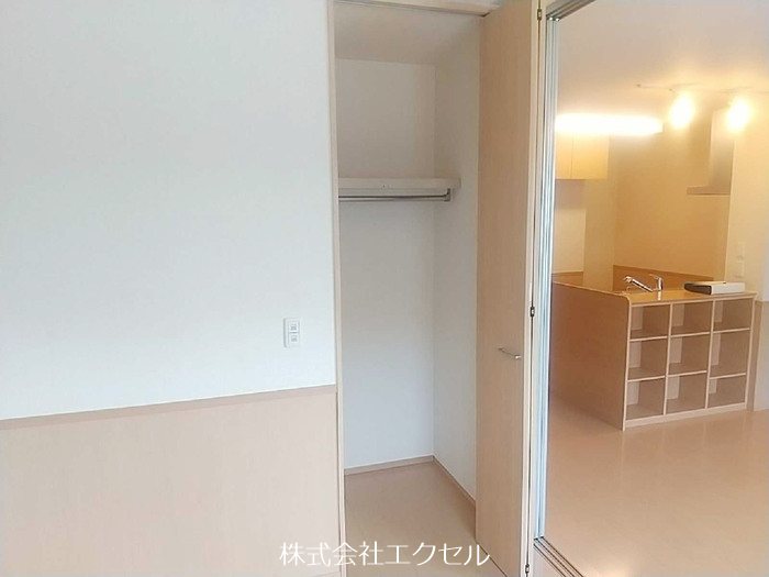 収納　同等タイプのイメージ画像です。