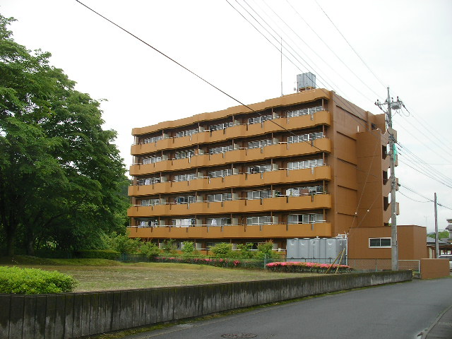 ザイエンス平ヶ崎の建物外観