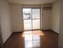 居室・リビング　室内写真は別部屋です