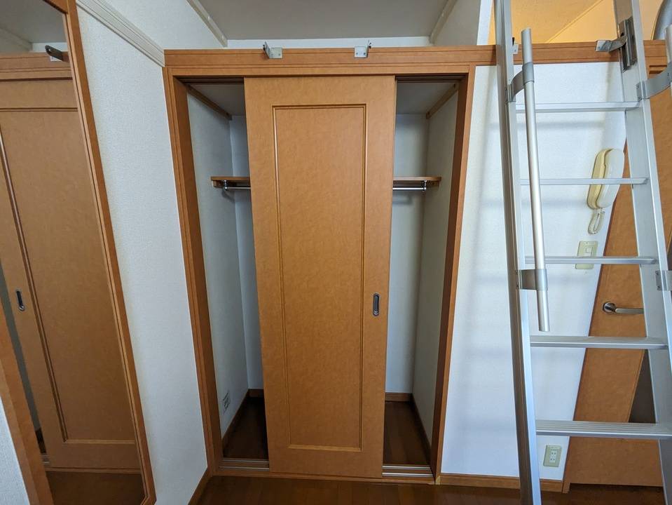 収納　クローゼット