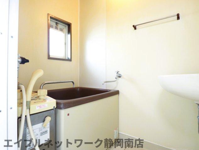 バス・シャワールーム　お風呂です