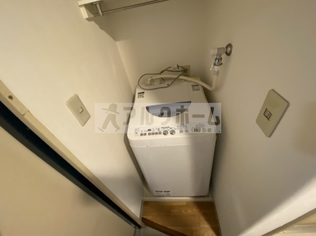 洗面設備　洗濯機置場（洗濯機付き）