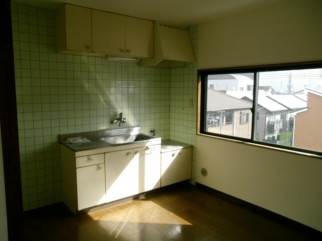 中石マンションのキッチン写真