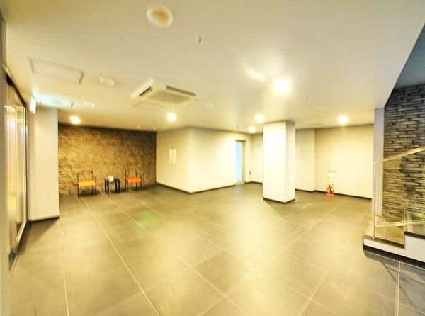 グレンパーク駒場 WEST棟の外観写真