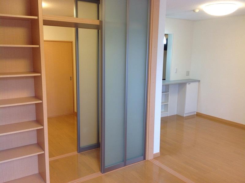 その他設備　収納力もあり、シンプルなお部屋に仕上がります