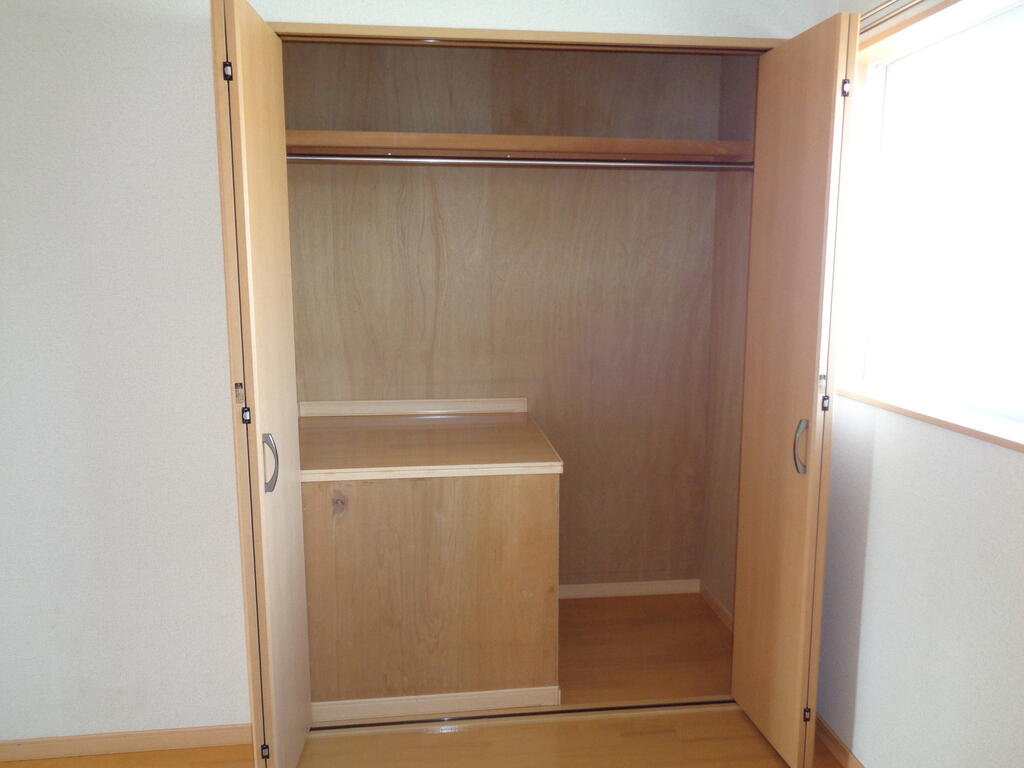 収納　北洋室収納スペース