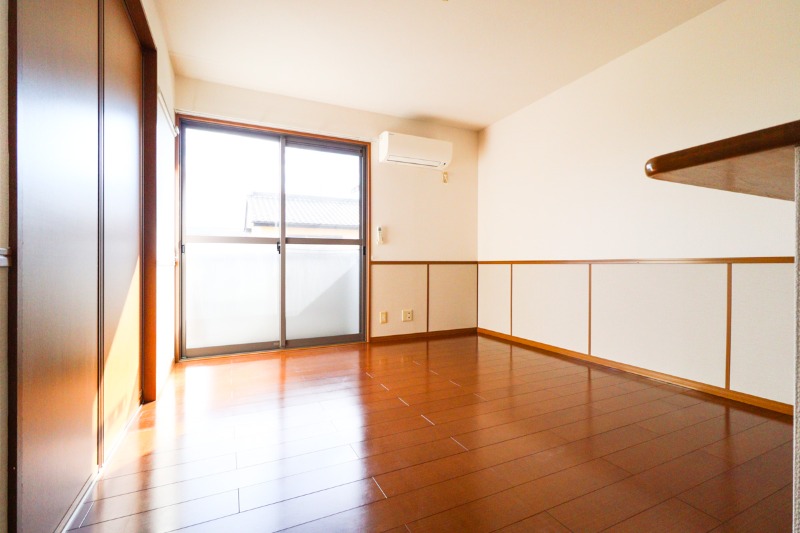 居室・リビング　図面と現状に相違がある場合には現状を優先