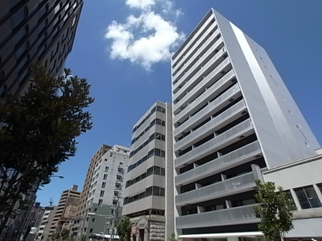 【レジディア神戸元町の建物外観】